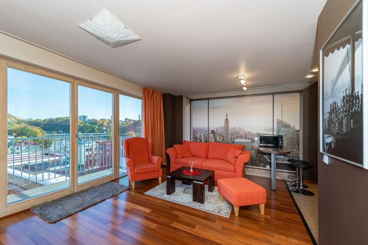 Panoramic City Centre Apartment By Polo Apartments Kaunas Esterno foto